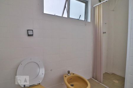 Banheiro de apartamento para alugar com 1 quarto, 63m² em Sumarezinho, São Paulo