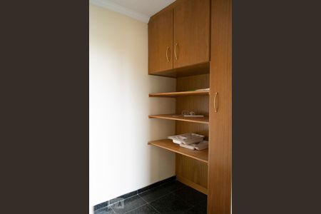 Apartamento à venda com 150m², 3 quartos e 1 vaga Apartamento à venda com 150m², 3 quartos e 1 vagaQUARTO SERVIÇO