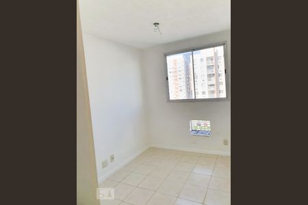 Quarto 2 de apartamento para alugar com 2 quartos, 50m² em Anil, Rio de Janeiro