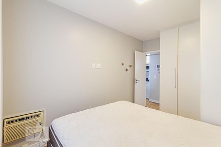 Dormitório de apartamento para alugar com 1 quarto, 36m² em Vila Uberabinha, São Paulo