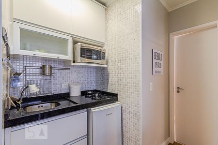 Cozinha de apartamento para alugar com 1 quarto, 36m² em Vila Uberabinha, São Paulo