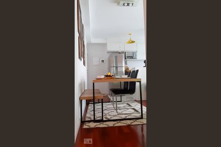 Sala de apartamento para alugar com 2 quartos, 50m² em Jardim Parque Morumbi, São Paulo