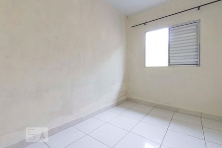 Quarto 1 de casa para alugar com 2 quartos, 150m² em Jardim Popular, São Paulo