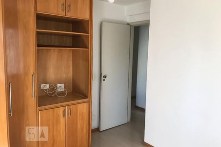 Quarto 01 de apartamento para alugar com 3 quartos, 76m² em Alto da Lapa, São Paulo