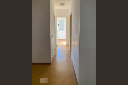 Corredor de apartamento para alugar com 3 quartos, 65m² em Rudge Ramos, São Bernardo do Campo