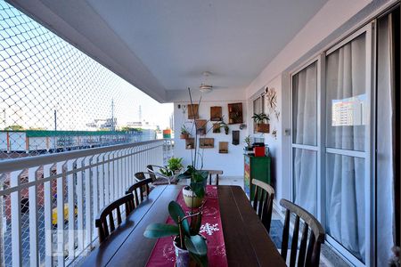 Varanda de apartamento à venda com 3 quartos, 126m² em Barra Funda, São Paulo
