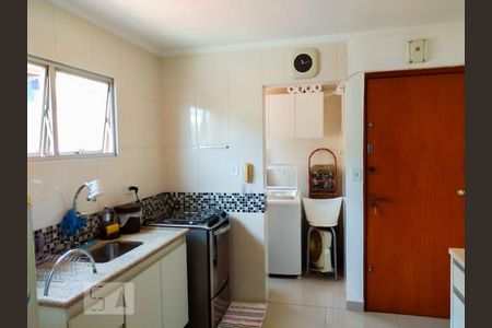 Cozinha de apartamento para alugar com 1 quarto, 39m² em Aclimação, São Paulo