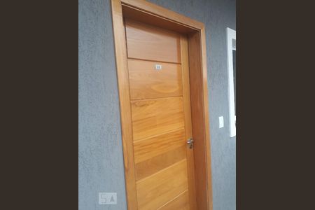 porta de entrada de apartamento para alugar com 2 quartos, 38m² em Jardim Independência, São Paulo