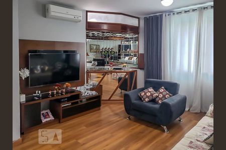 Sala de apartamento para alugar com 2 quartos, 264m² em Ramos, Rio de Janeiro