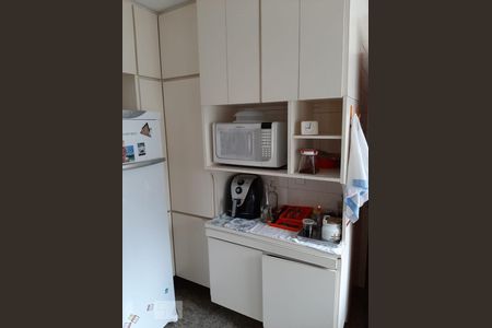 Cozinha de apartamento à venda com 4 quartos, 187m² em Santa Cecília, São Paulo