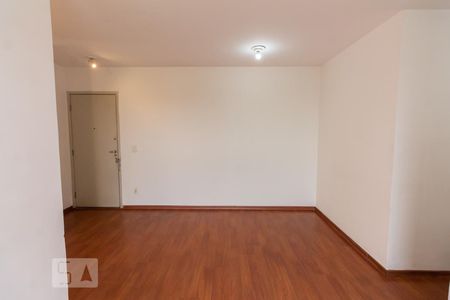 Sala de apartamento para alugar com 2 quartos, 52m² em Vila Anastácio, São Paulo