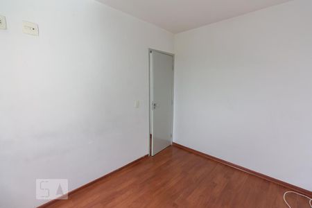 Quarto 02 de apartamento para alugar com 2 quartos, 52m² em Vila Anastácio, São Paulo