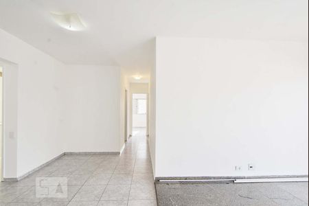 Sala de apartamento para alugar com 3 quartos, 88m² em Chácara Santo Antônio (zona Sul), São Paulo