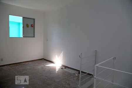 Quarto 1 de casa para alugar com 1 quarto, 35m² em Parque Pinheiros, Taboão da Serra