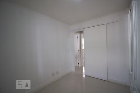 Quarto 1 de apartamento para alugar com 3 quartos, 90m² em Recreio dos Bandeirantes, Rio de Janeiro