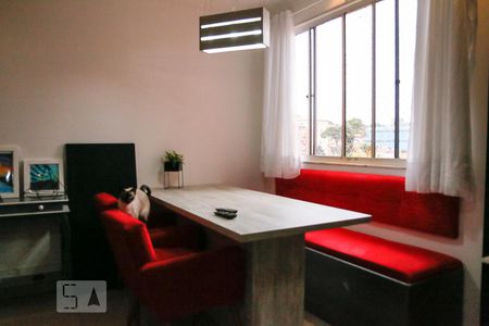 Sala de apartamento à venda com 3 quartos, 74m² em Jardim Ubirajara, São Paulo