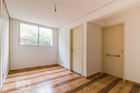 Sala de apartamento à venda com 1 quarto, 42m² em Glória, Porto Alegre