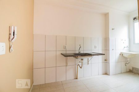 Cozinha de apartamento à venda com 1 quarto, 42m² em Glória, Porto Alegre