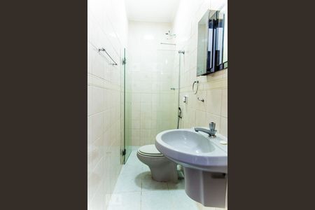 Banheiro de casa para alugar com 1 quarto, 84m² em Bangú, Santo André