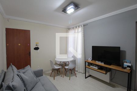 Sala de apartamento para alugar com 2 quartos, 44m² em Jaqueline, Belo Horizonte