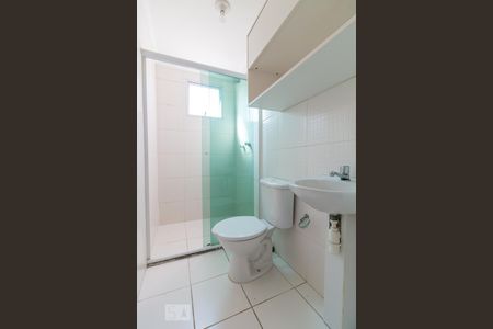 Banheiro de apartamento à venda com 2 quartos, 45m² em Ponte Grande, Guarulhos