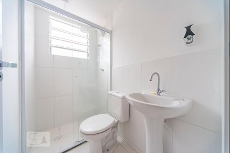 Banheiro de apartamento para alugar com 2 quartos, 45m² em Vila Homero Thon, Santo André