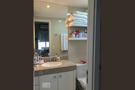 Banheiro - Quarto de apartamento para alugar com 1 quarto, 70m² em Vila Gertrudes, São Paulo