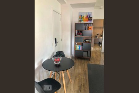 Sala de apartamento para alugar com 1 quarto, 70m² em Vila Gertrudes, São Paulo