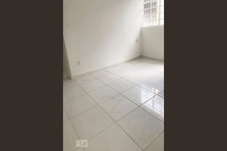 Sala de casa para alugar com 1 quarto, 65m² em Jardim Proença I, Campinas