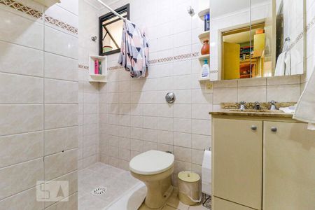 Banheiro de apartamento à venda com 3 quartos, 107m² em Vila São Paulo, São Paulo