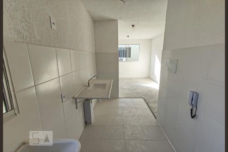Cozinha de apartamento à venda com 2 quartos, 60m² em Santos Dumont, São Leopoldo