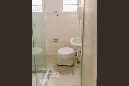 Banheiro de apartamento para alugar com 1 quarto, 44m² em Praia de Belas, Porto Alegre