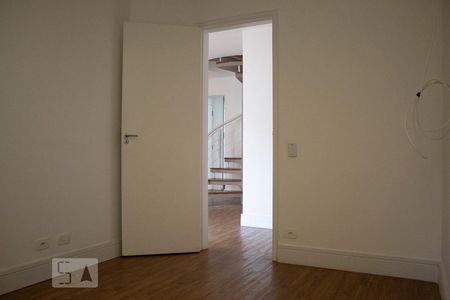 Suíte de apartamento à venda com 2 quartos, 112m² em Itaim Bibi, São Paulo