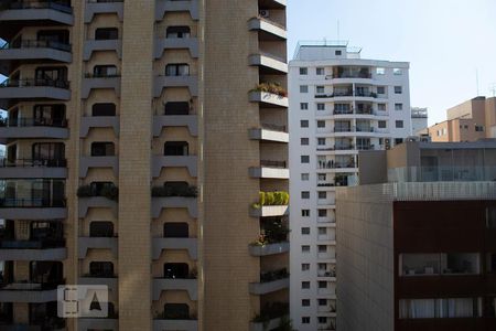 vista da Sacada de apartamento à venda com 2 quartos, 112m² em Itaim Bibi, São Paulo