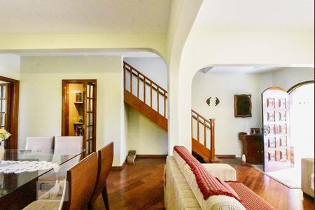 Sala de Estar de casa à venda com 3 quartos, 200m² em Chácara Santo Antônio (zona Sul), São Paulo
