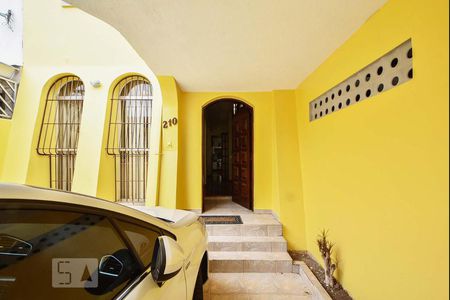 Garagem de casa à venda com 3 quartos, 200m² em Chácara Santo Antônio (zona Sul), São Paulo