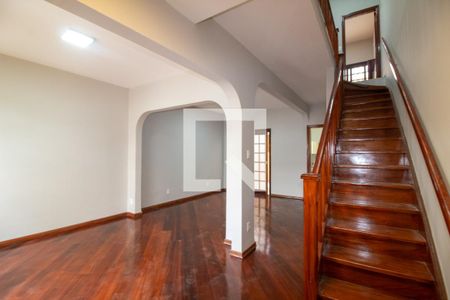 Sala /Sala de Jantar de casa para alugar com 3 quartos, 200m² em Chácara Santo Antônio (zona Sul), São Paulo