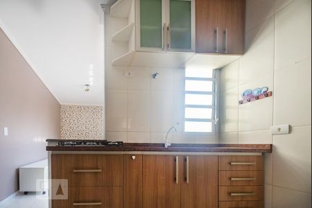 Detalhe Armario da Cozinha de apartamento para alugar com 2 quartos, 98m² em Parque Novo Oratório, Santo André