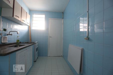 Cozinha de apartamento para alugar com 2 quartos, 62m² em Bela Vista, São Paulo