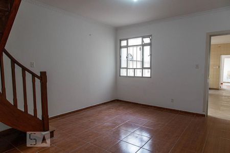 Casa à venda com 250m², 2 quartos e 2 vagasSala