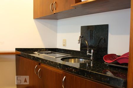 Cozinha Americana de apartamento para alugar com 1 quarto, 60m² em Barra da Tijuca, Rio de Janeiro