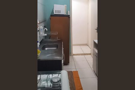 Cozinha de apartamento à venda com 1 quarto, 43m² em Praia de Belas, Porto Alegre