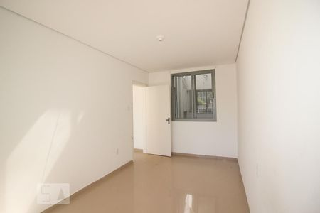 Quarto 1 de apartamento para alugar com 2 quartos, 70m² em Floresta, Porto Alegre