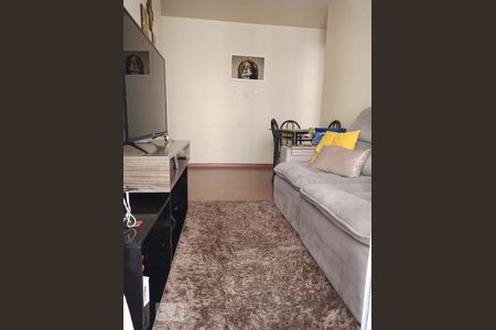 Sala de apartamento para alugar com 2 quartos, 54m² em Tingui, Curitiba