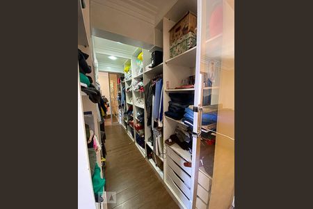 Closet da suíte 1 de apartamento à venda com 3 quartos, 146m² em Canindé, São Paulo