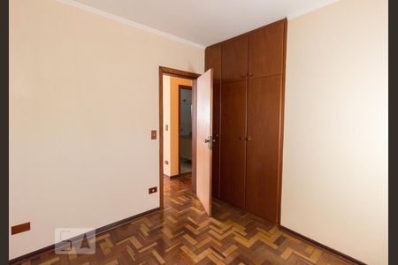 Quarto 1 de apartamento para alugar com 2 quartos, 69m² em Santa Teresinha, São Paulo