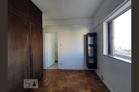 Quarto de kitnet/studio para alugar com 1 quarto, 42m² em Sumarezinho, São Paulo