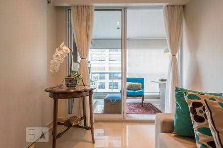 Sala de apartamento à venda com 1 quarto, 49m² em Moema, São Paulo