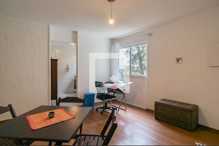 Sala de apartamento à venda com 2 quartos, 70m² em Jardim Íris, São Paulo