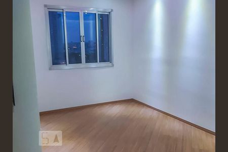 Sala de apartamento à venda com 2 quartos, 62m² em Vila Alzira, Santo André